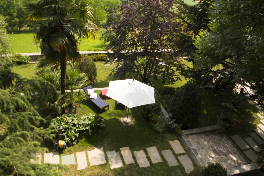 B&B Casa Carla Pinerolo Buitenkant foto