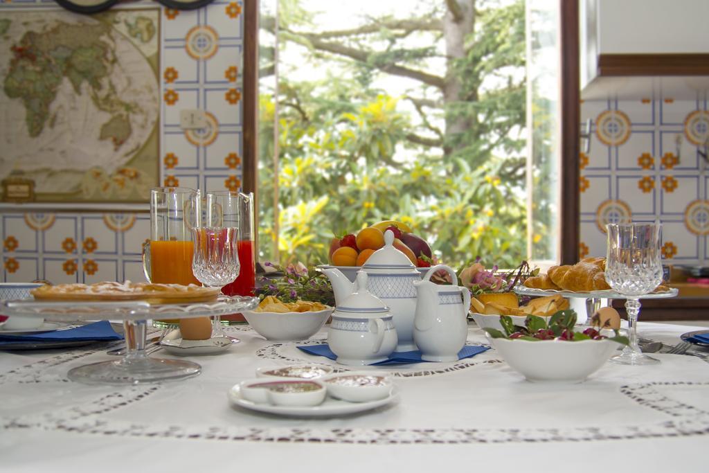 B&B Casa Carla Pinerolo Buitenkant foto